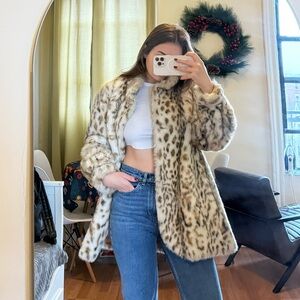 Leopard print vintage fur